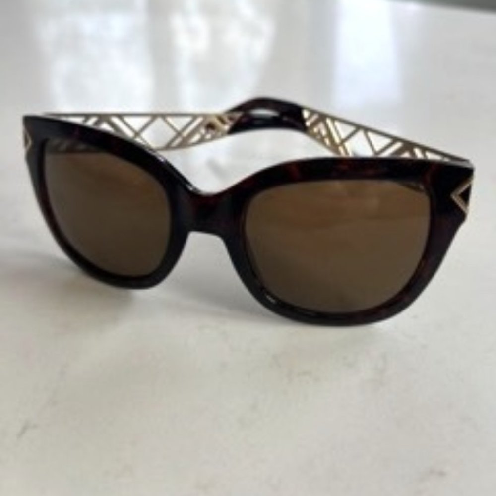 Tory Burch TY9034 Tortoise Sunglasses brown tortoise - Scratched Lenses -